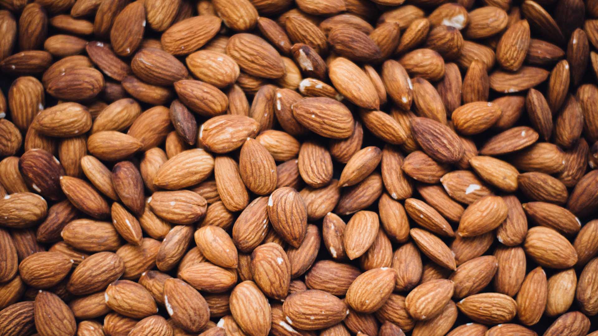 almond nuts
